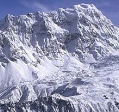 Phari Lapcha Peak Climbing